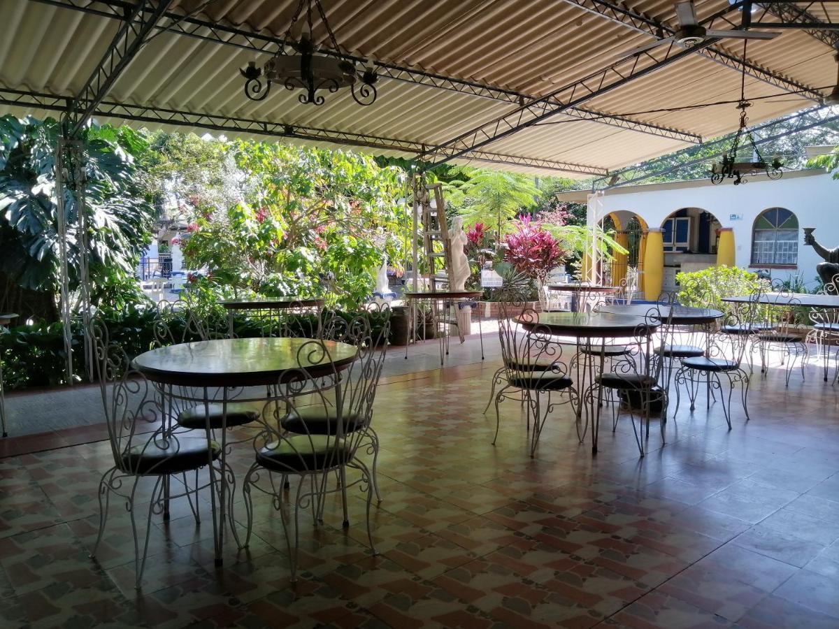Hotel Las Acacias Mariquita Exteriör bild
