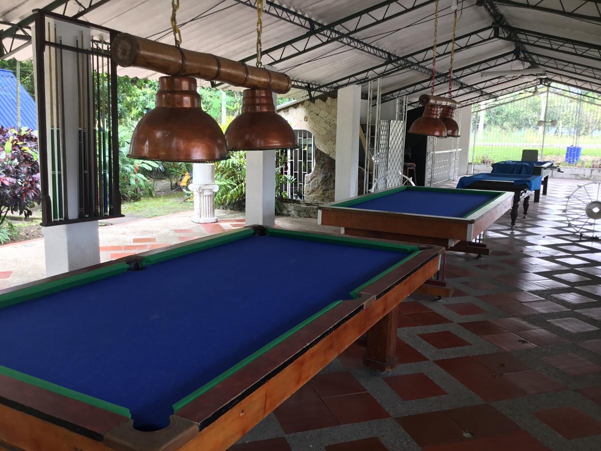 Hotel Las Acacias Mariquita Exteriör bild
