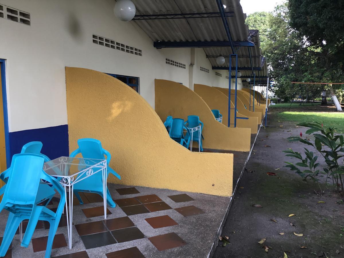 Hotel Las Acacias Mariquita Exteriör bild