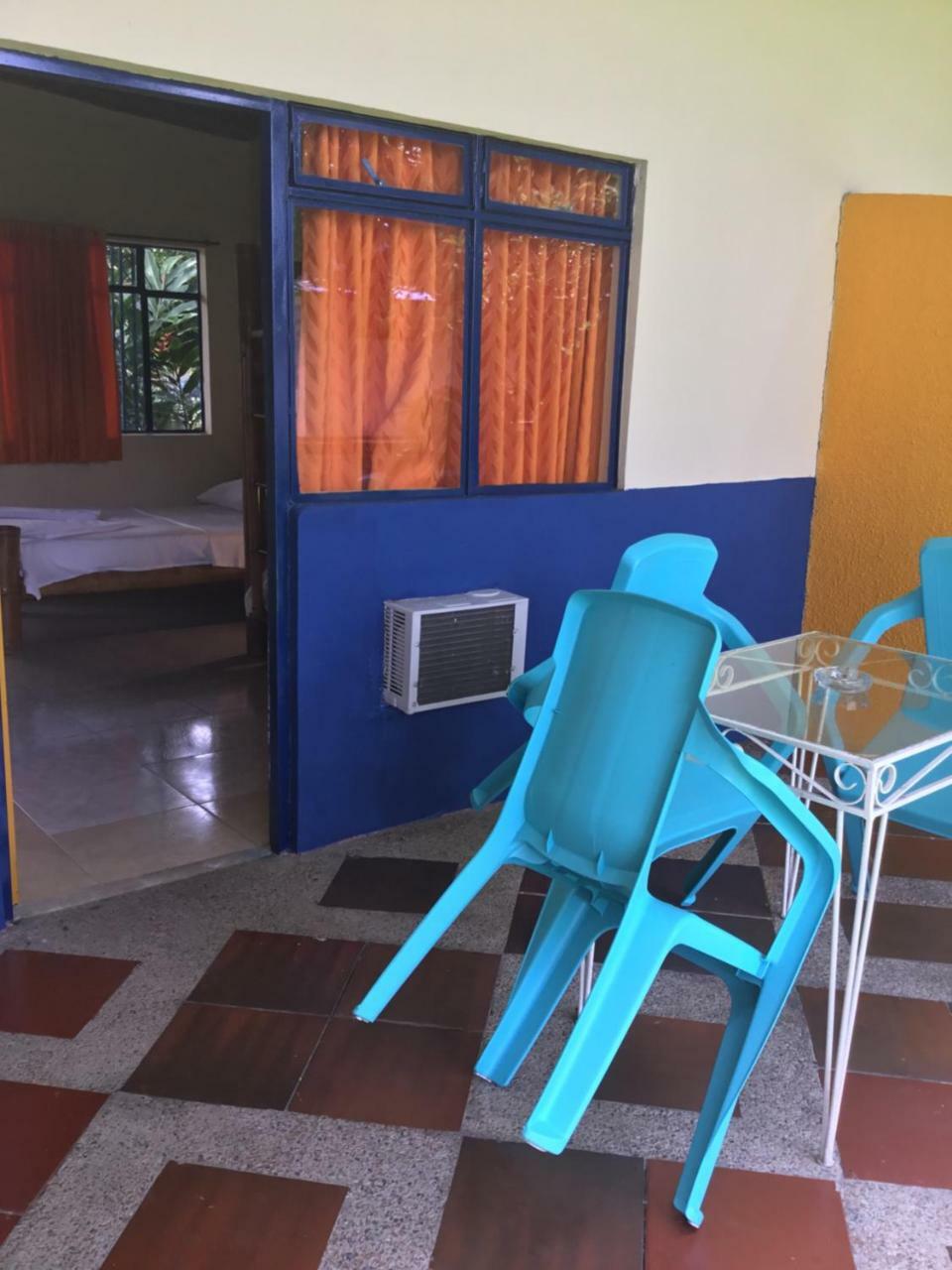 Hotel Las Acacias Mariquita Exteriör bild